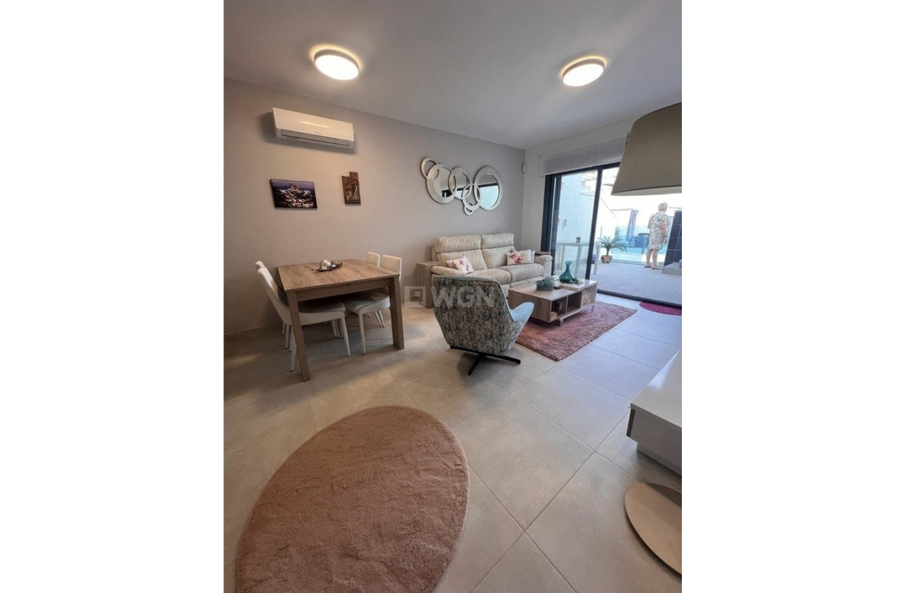 Odsprzedaż - Daszek - Guardamar del Segura - El Raso