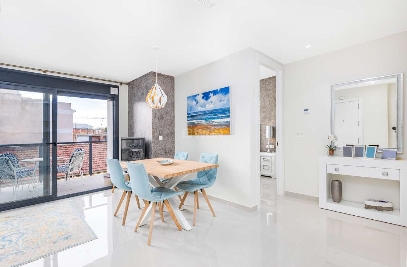 Odsprzedaż - Mieszkanie w bloku - Torre de la Horadada - Costa Blanca