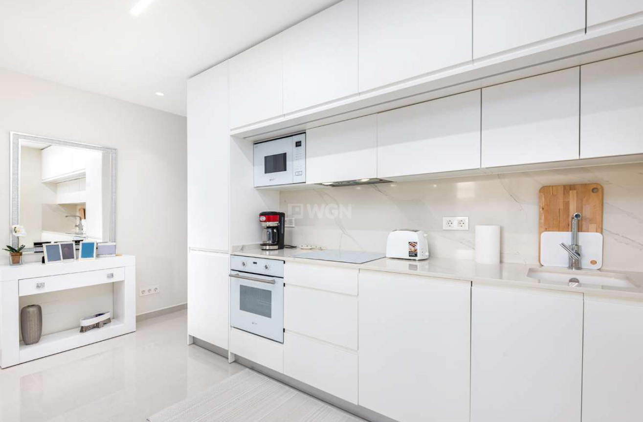 Odsprzedaż - Mieszkanie w bloku - Torre de la Horadada - Costa Blanca