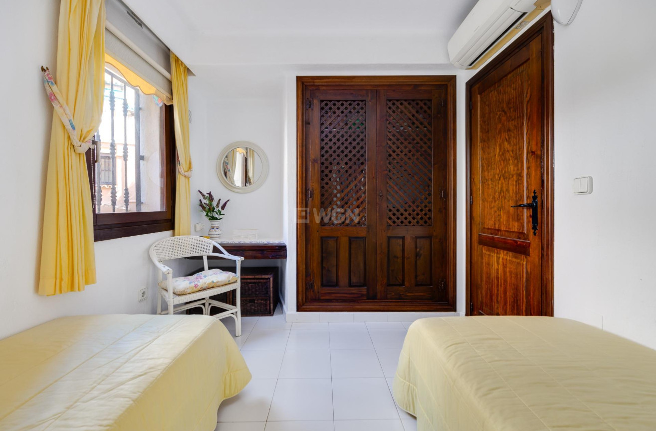 Reventa - Apartamento / piso - Torrevieja - Playa de los Locos