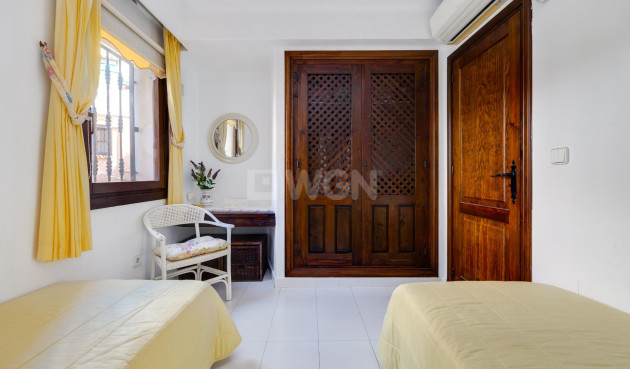 Reventa - Apartamento / piso - Torrevieja - Playa de los Locos