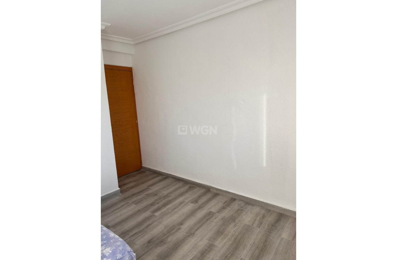 Odsprzedaż - Mieszkanie w bloku - Pilar de la Horadada - Costa Blanca