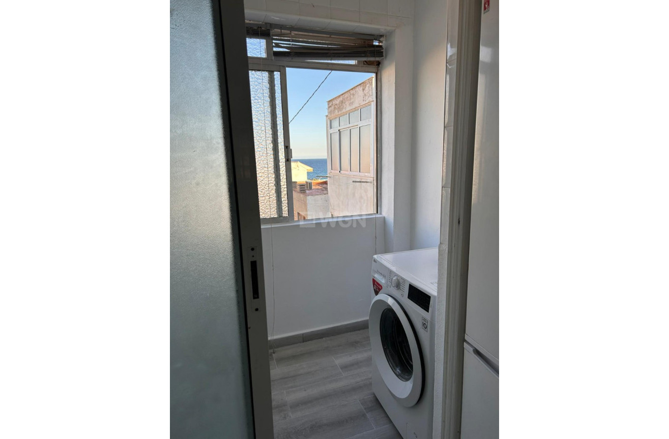 Odsprzedaż - Mieszkanie w bloku - Pilar de la Horadada - Costa Blanca