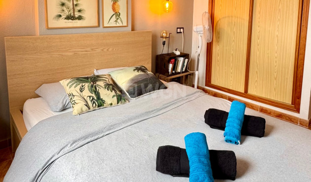 Resale - Apartment / flat - Torrevieja - Costa Blanca