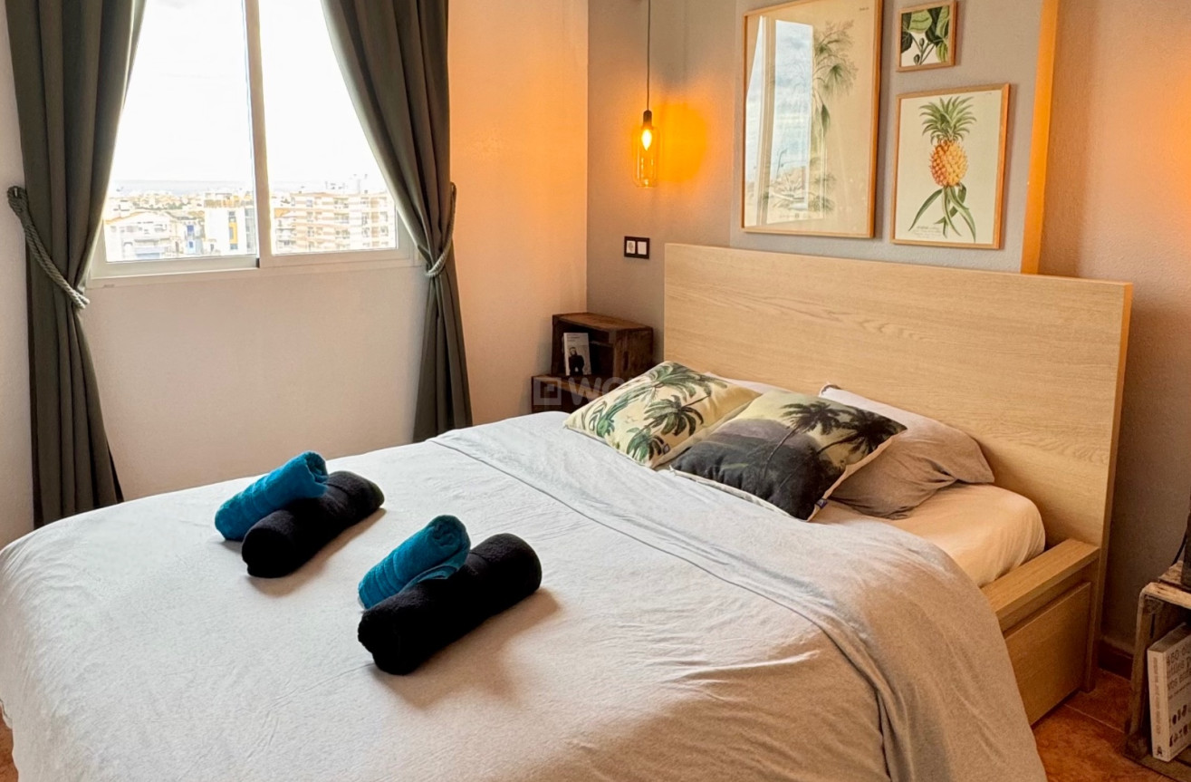 Resale - Apartment / flat - Torrevieja - Costa Blanca