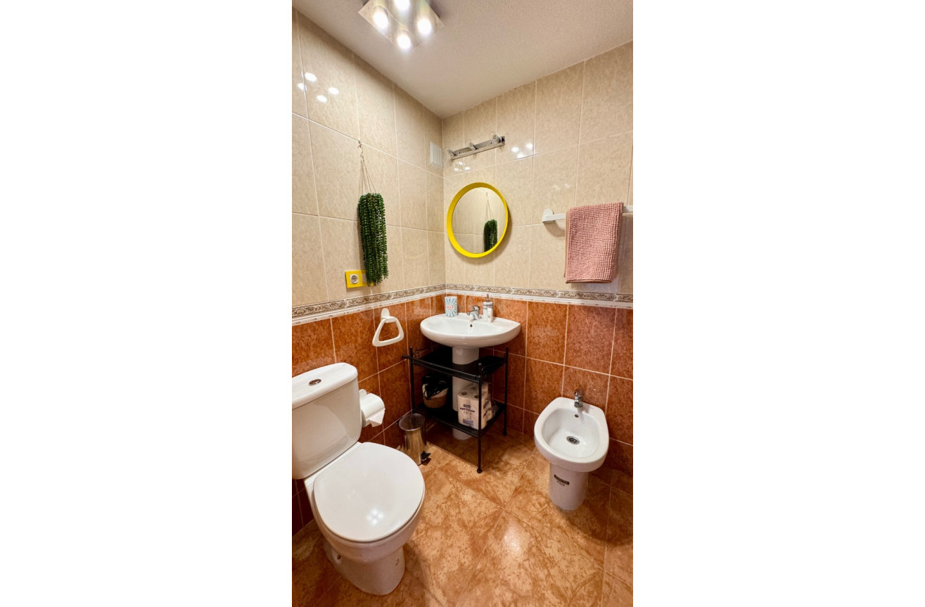 Resale - Apartment / flat - Torrevieja - Costa Blanca