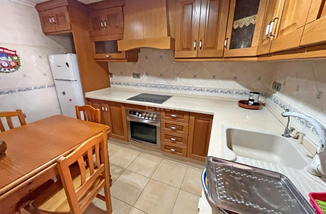 Resale - Apartment / flat - Formentera del Segura - Los Palacios