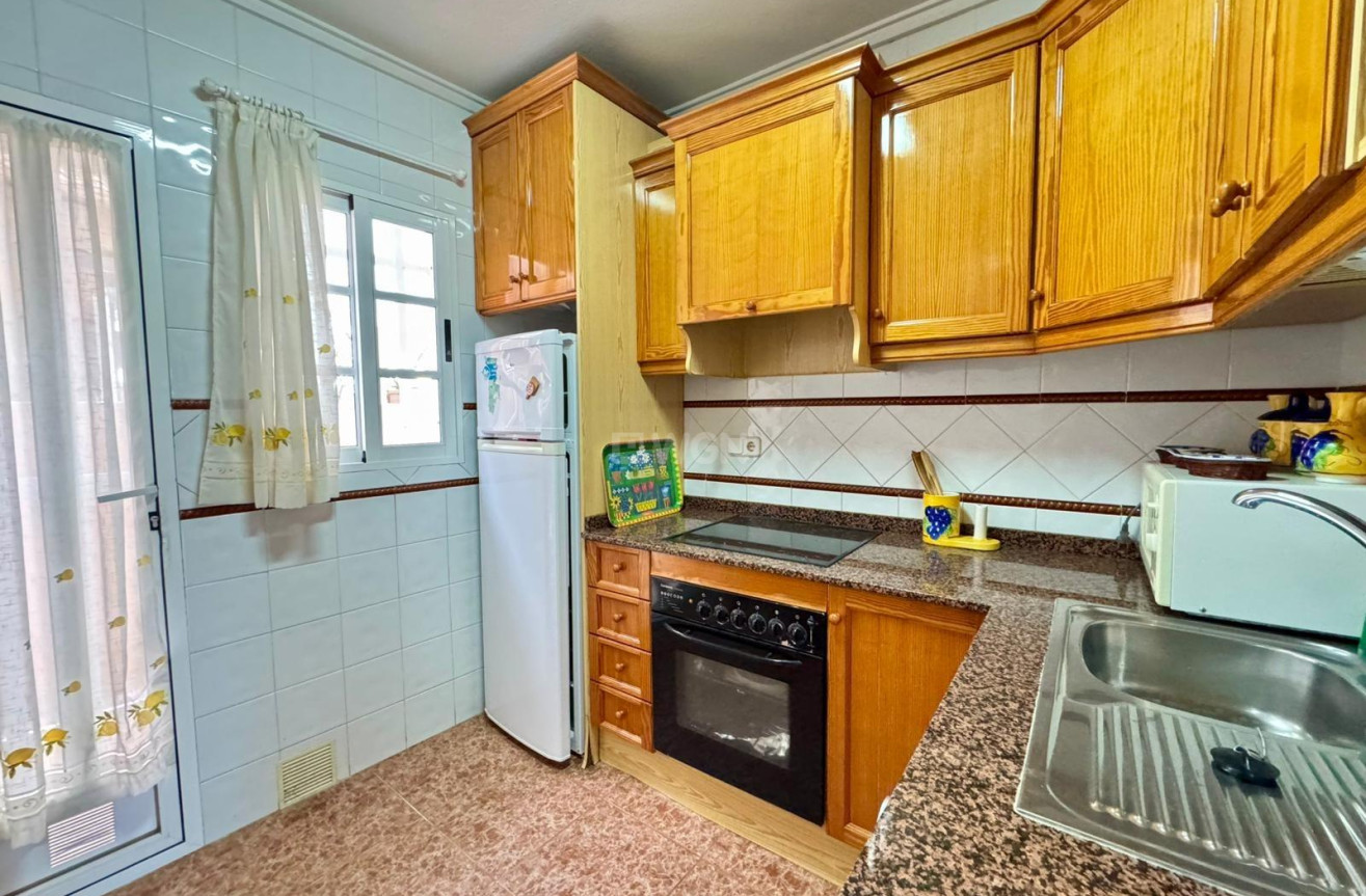 Odsprzedaż - Villa - Torrevieja - Costa Blanca