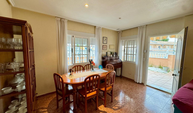 Odsprzedaż - Villa - Torrevieja - Costa Blanca