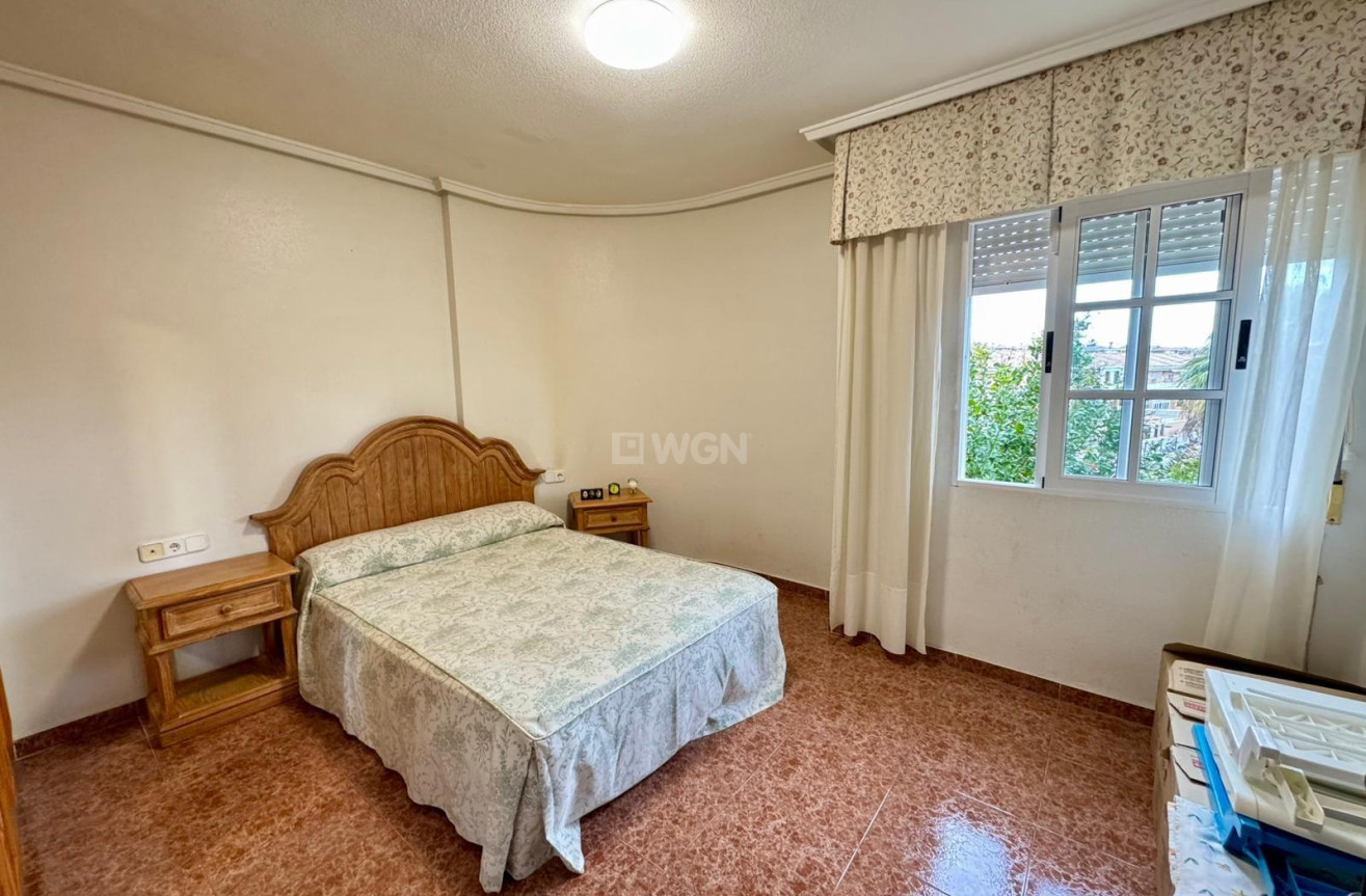 Odsprzedaż - Villa - Torrevieja - Costa Blanca