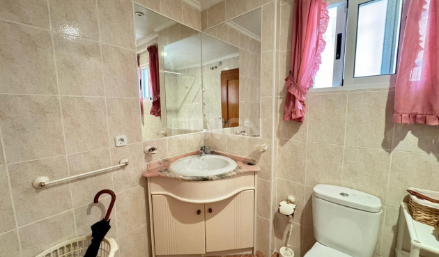 Odsprzedaż - Villa - Torrevieja - Costa Blanca