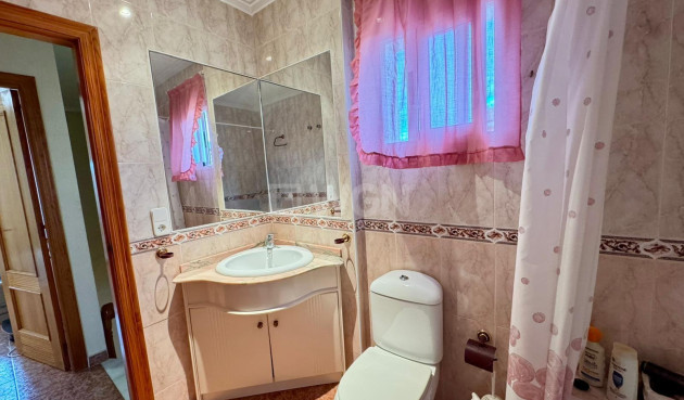 Odsprzedaż - Villa - Torrevieja - Costa Blanca