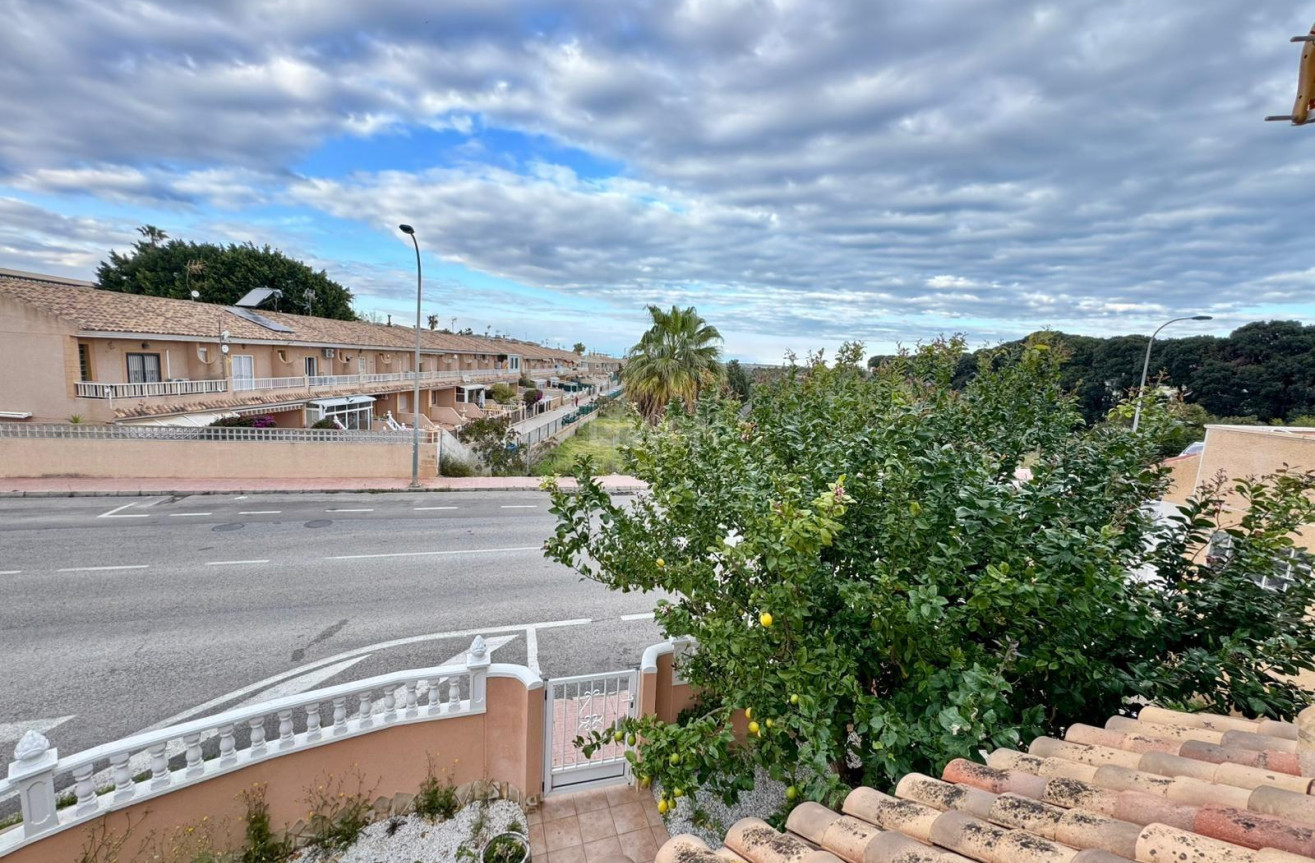 Odsprzedaż - Villa - Torrevieja - Costa Blanca
