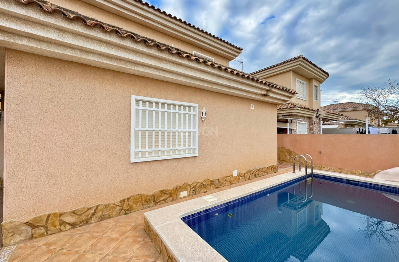 Odsprzedaż - Villa - Torrevieja - Costa Blanca
