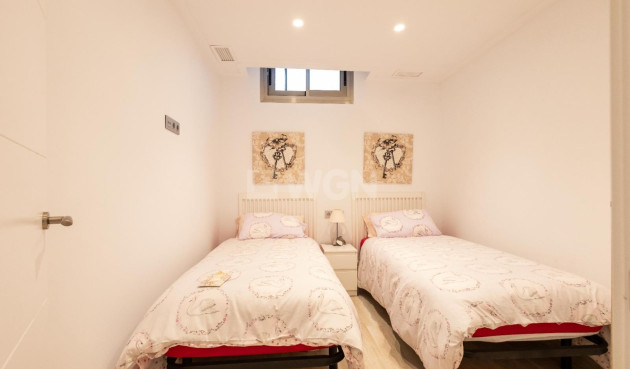 Odsprzedaż - Villa - Orihuela Costa - Costa Blanca