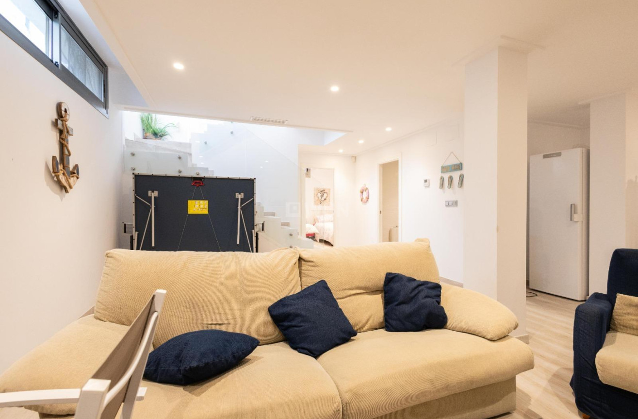 Odsprzedaż - Villa - Orihuela Costa - Costa Blanca