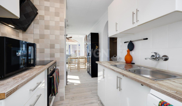 Odsprzedaż - Villa - San Fulgencio - La Marina