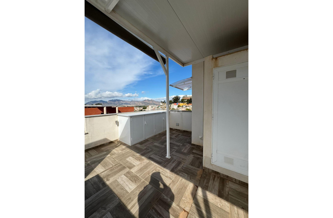 Odsprzedaż - Kamienica - Bigastro - Comunidad Valenciana