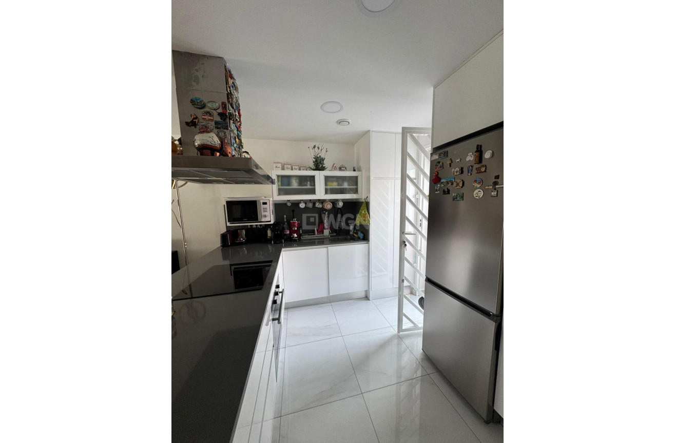 Odsprzedaż - Kamienica - Bigastro - Comunidad Valenciana