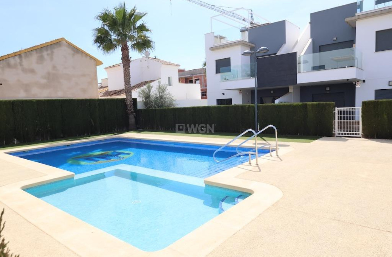 Odsprzedaż - Bungalow - Pilar de la Horadada - Costa Blanca