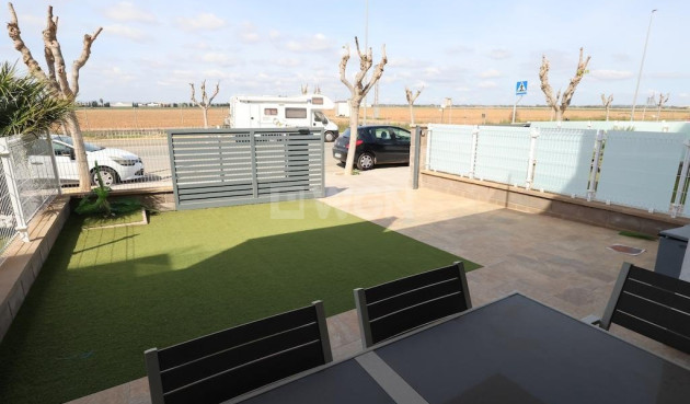 Odsprzedaż - Bungalow - Pilar de la Horadada - Costa Blanca