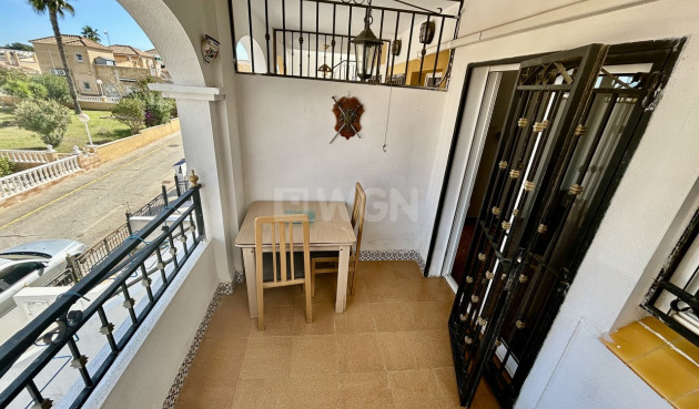 Resale - Apartment / flat - Los Altos - Costa Blanca