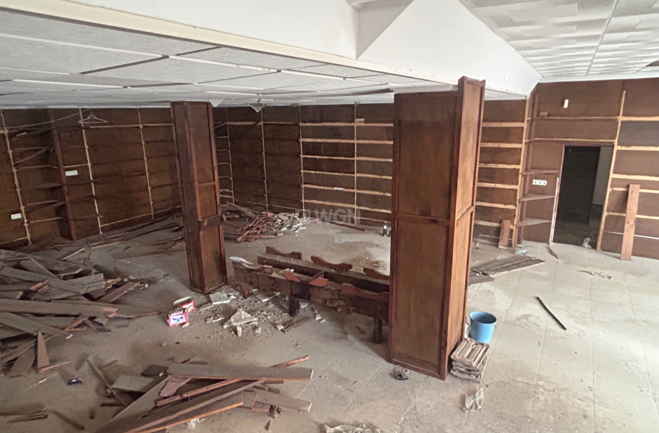 Odsprzedaż - Kamienica - Jacarilla - Inland