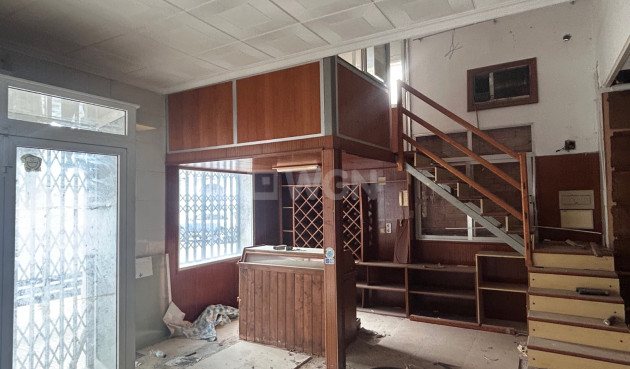 Odsprzedaż - Kamienica - Jacarilla - Inland