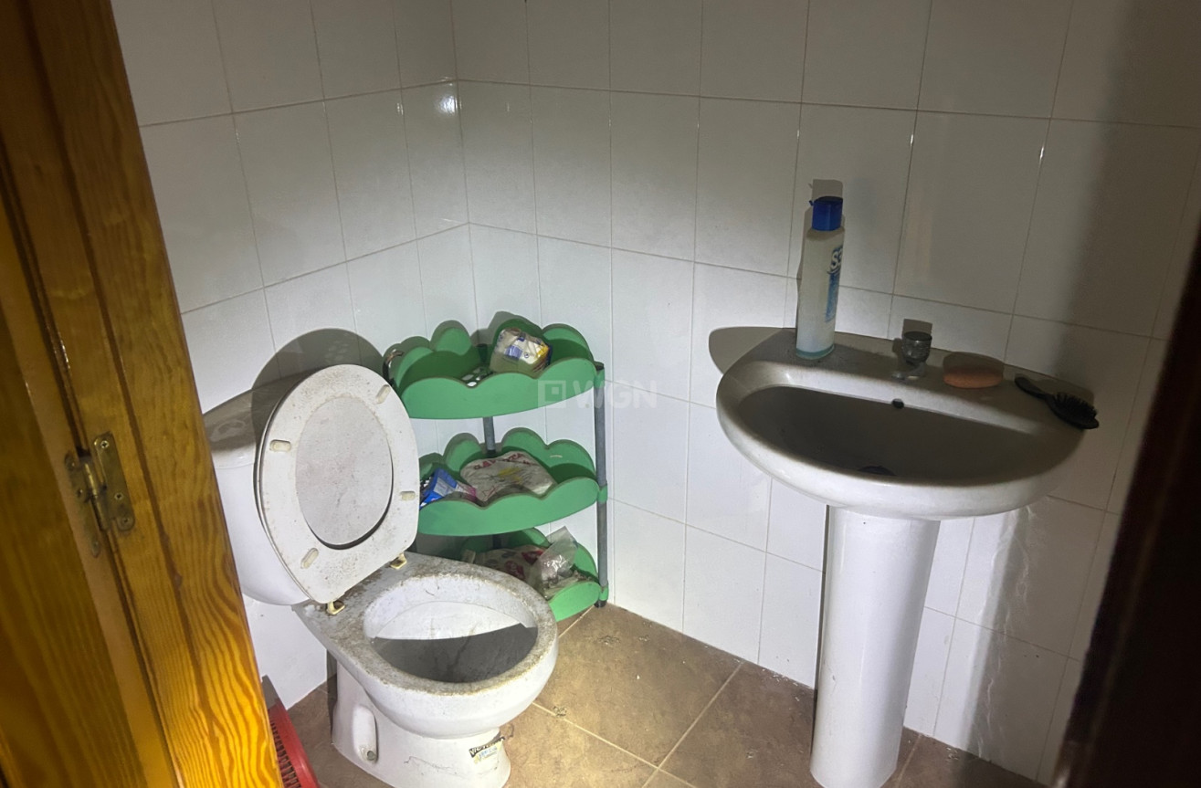 Odsprzedaż - Kamienica - Jacarilla - Inland