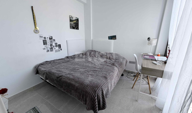 Odsprzedaż - Kamienica - Cabo Roig - Costa Blanca