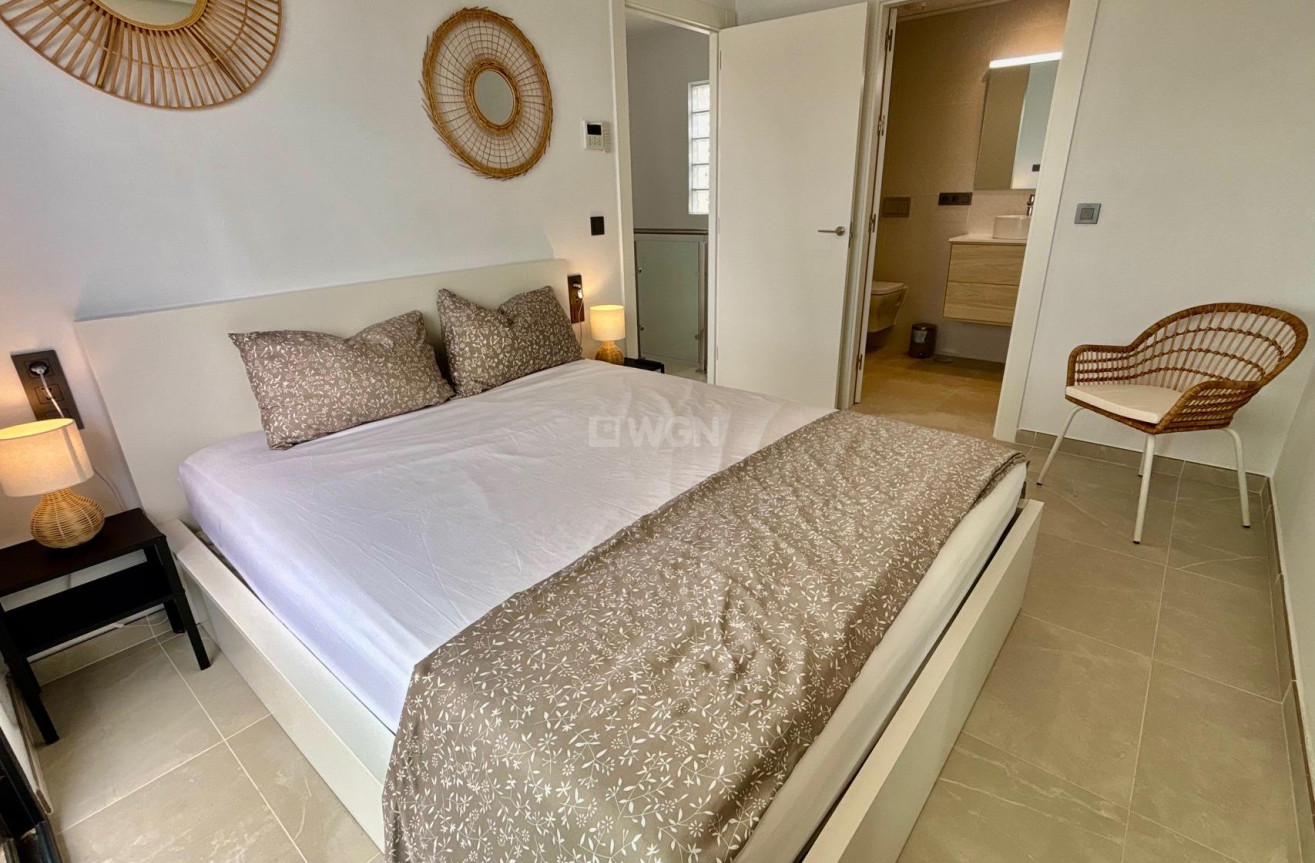 Odsprzedaż - Villa - Benijofar - Pueblo 4