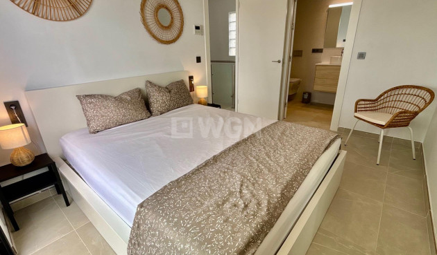 Odsprzedaż - Villa - Benijofar - Pueblo 4