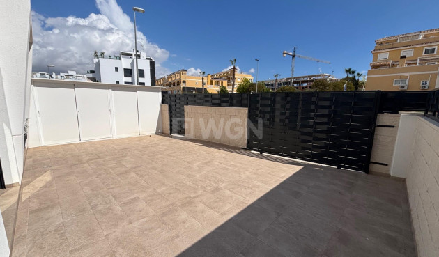 Odsprzedaż - Villa - Benijofar - Pueblo 4