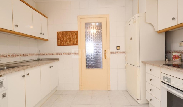 Odsprzedaż - Bungalow - Torrevieja - Costa Blanca