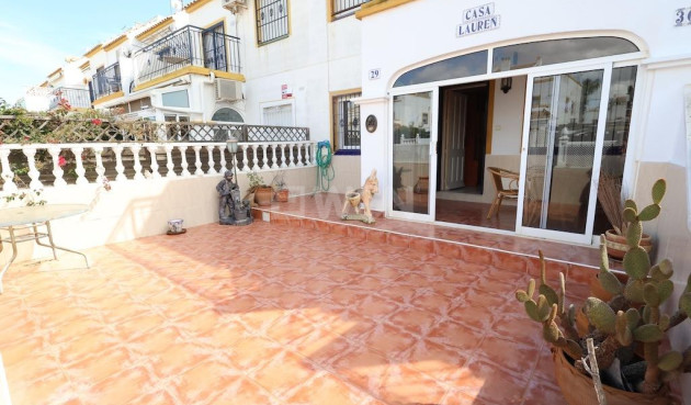 Odsprzedaż - Bungalow - Torrevieja - Costa Blanca