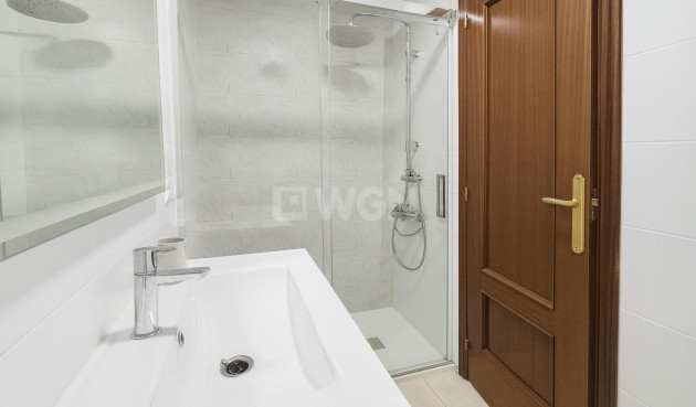 Wiederverkauf - Wohnung - Torrevieja - Acequion