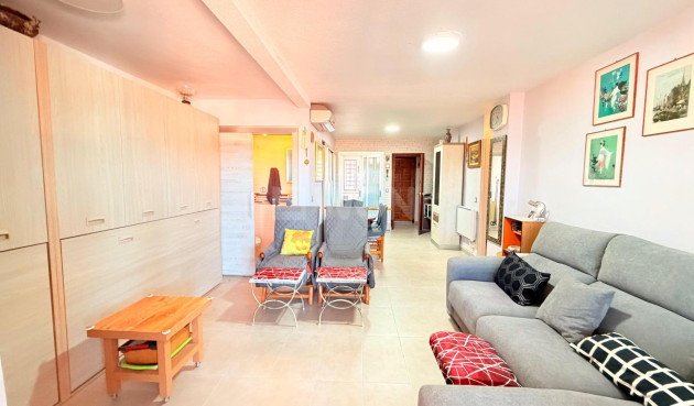 Odsprzedaż - Mieszkanie w bloku - Torrevieja - Playa De Los Naufragos