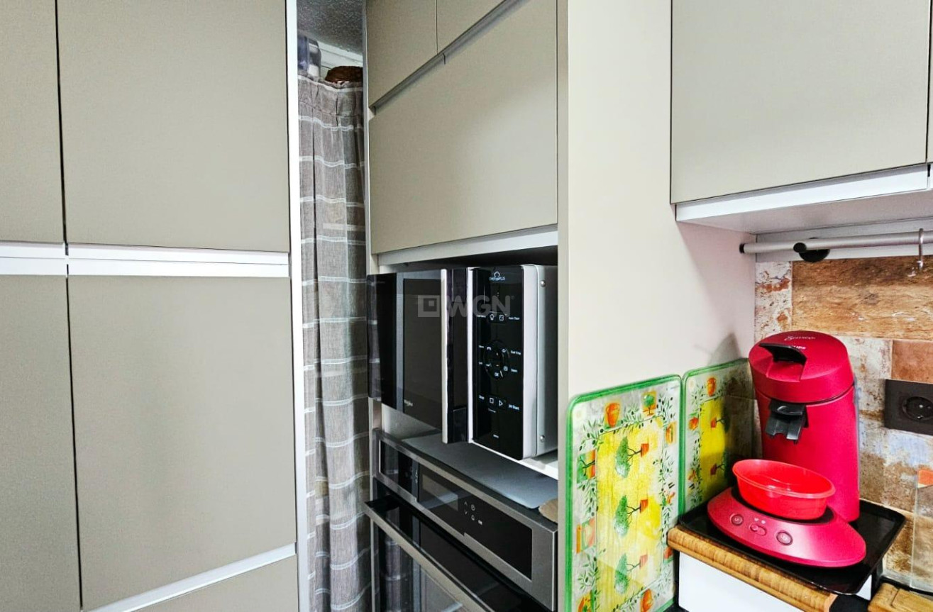 Odsprzedaż - Mieszkanie w bloku - Torrevieja - Playa De Los Naufragos