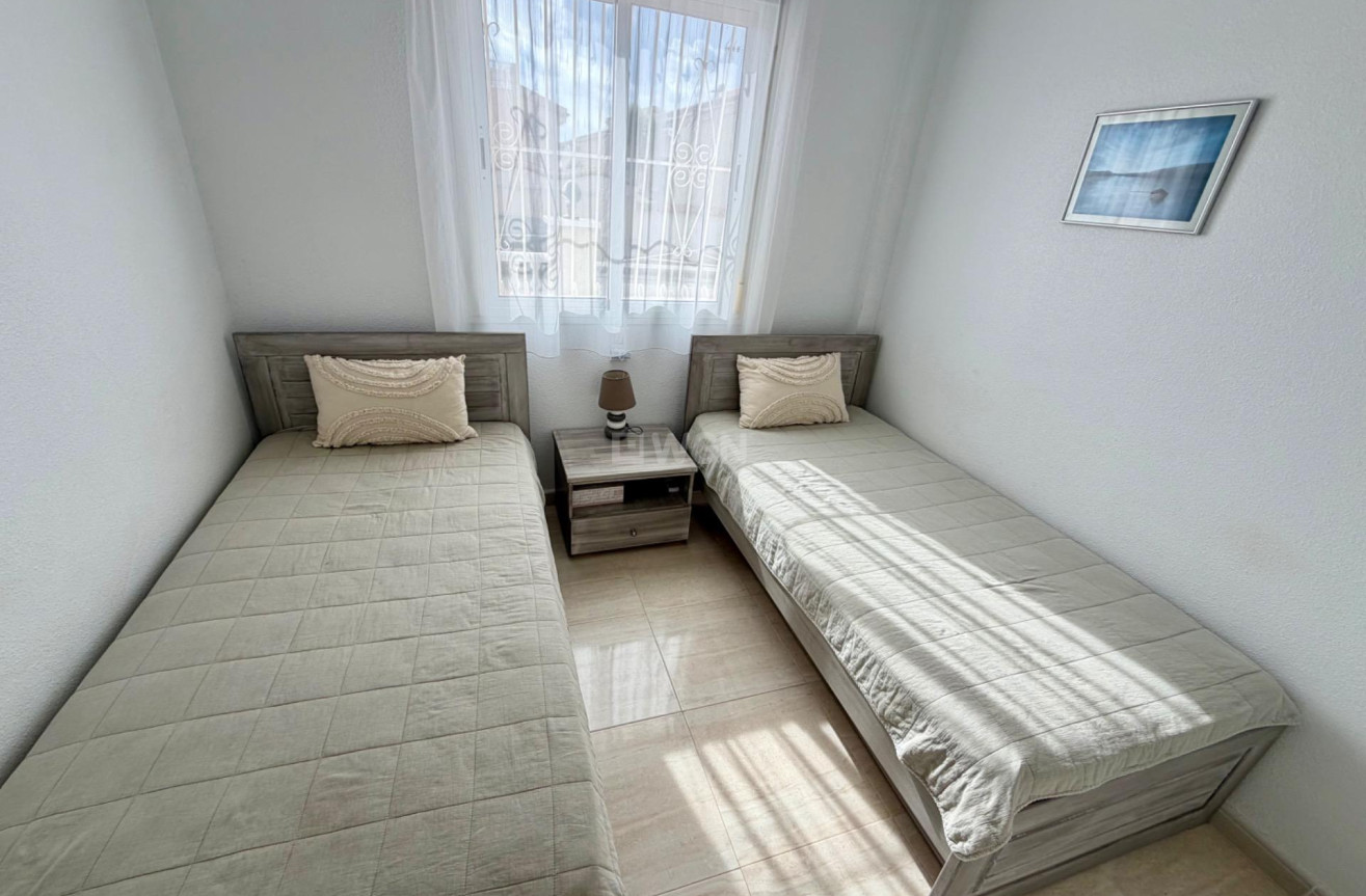 Odsprzedaż - Villa - Rojales - Pueblo