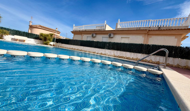 Odsprzedaż - Villa - Rojales - Pueblo