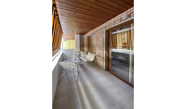 Odsprzedaż - Mieszkanie w bloku - Torrevieja - Costa Blanca