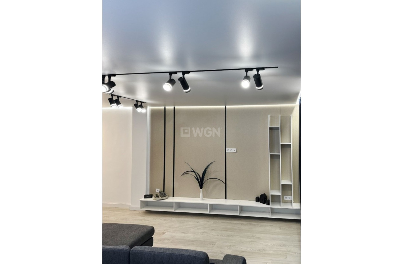 Odsprzedaż - Mieszkanie w bloku - Torrevieja - Costa Blanca