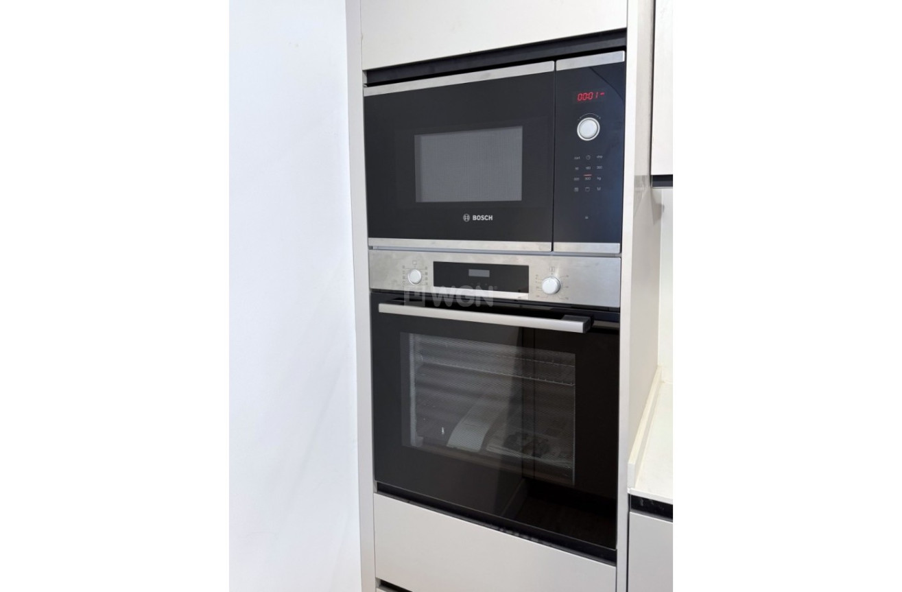 Odsprzedaż - Mieszkanie w bloku - Torrevieja - Costa Blanca