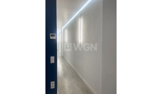 Odsprzedaż - Mieszkanie w bloku - Torrevieja - Costa Blanca