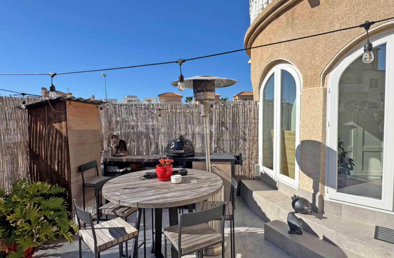 Odsprzedaż - Kamienica - Orihuela Costa - Costa Blanca