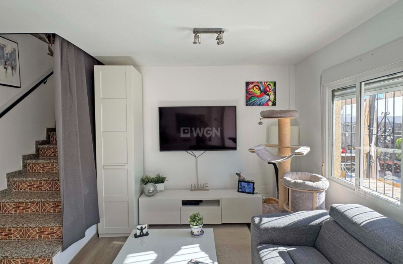 Odsprzedaż - Kamienica - Orihuela Costa - Costa Blanca