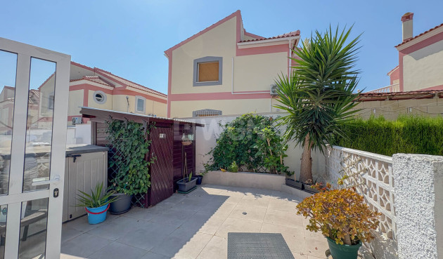 Reventa - Adosado - Torrevieja - Costa Blanca