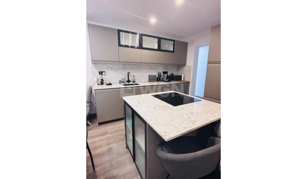 Odsprzedaż - Kamienica - San Miguel de Salinas - Inland