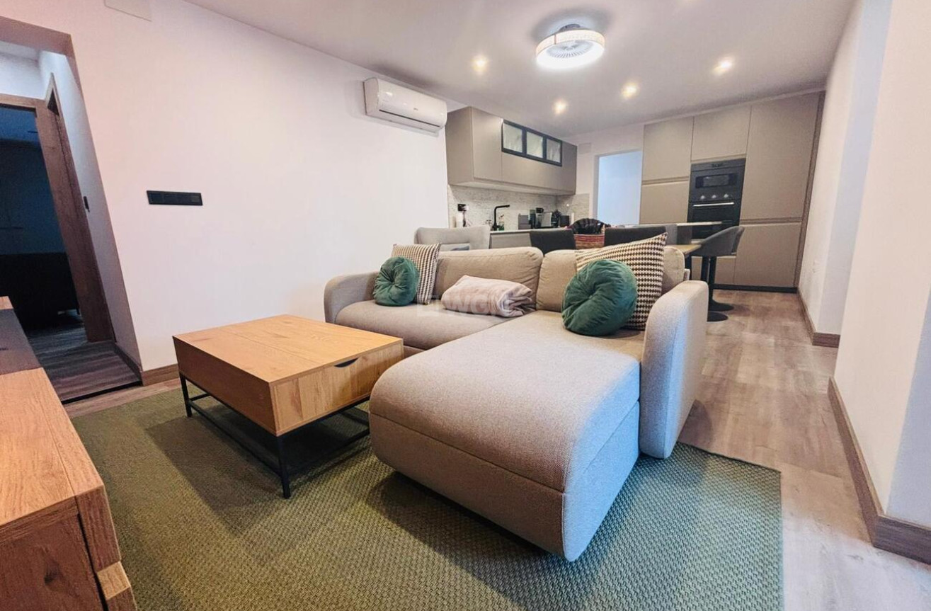 Odsprzedaż - Kamienica - San Miguel de Salinas - Inland