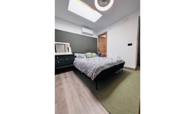 Odsprzedaż - Kamienica - San Miguel de Salinas - Inland